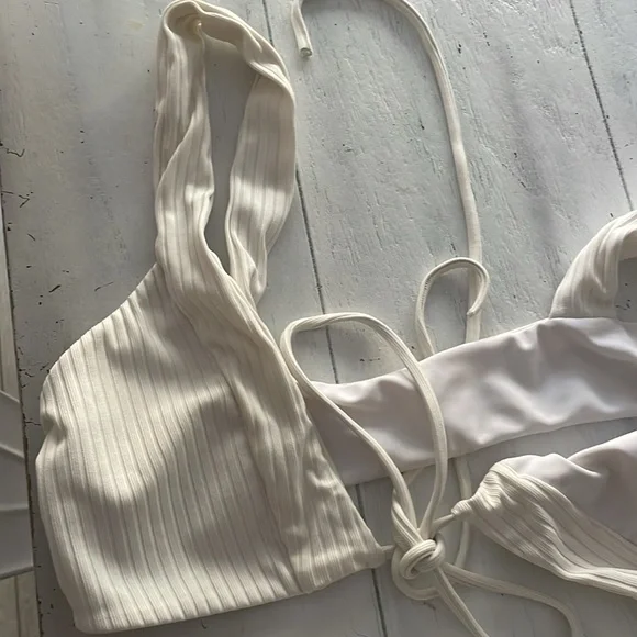 Lovers & Friends Revolve Sade White Bikini set Wraparound Tie Closure Ribbed M - Picture 8 of 11
